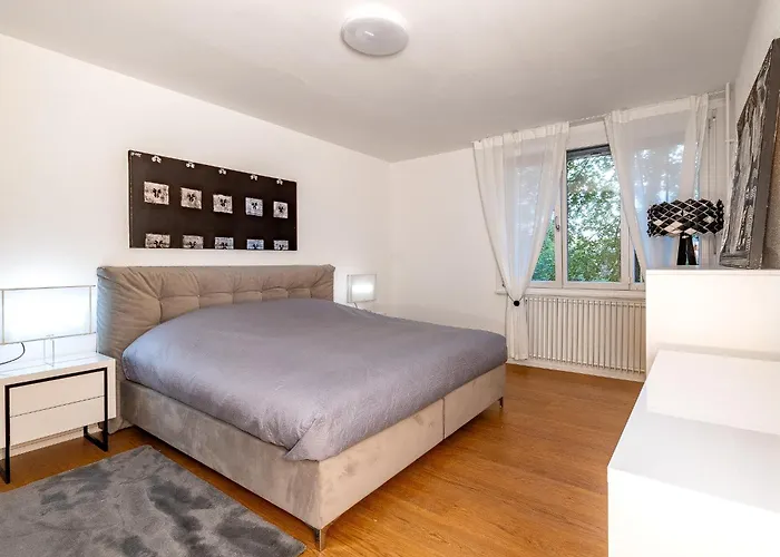 Moebliertes Zimmer Bern