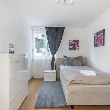 Moebliertes Zimmer Berne Extérieur photo
