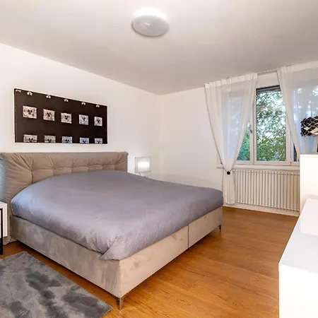 Moebliertes Zimmer Berne Extérieur photo